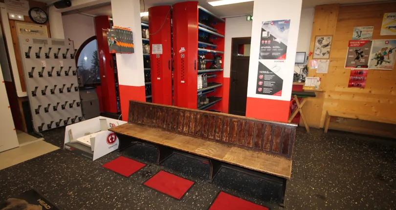 LA GODILLE MONTCHAVIN